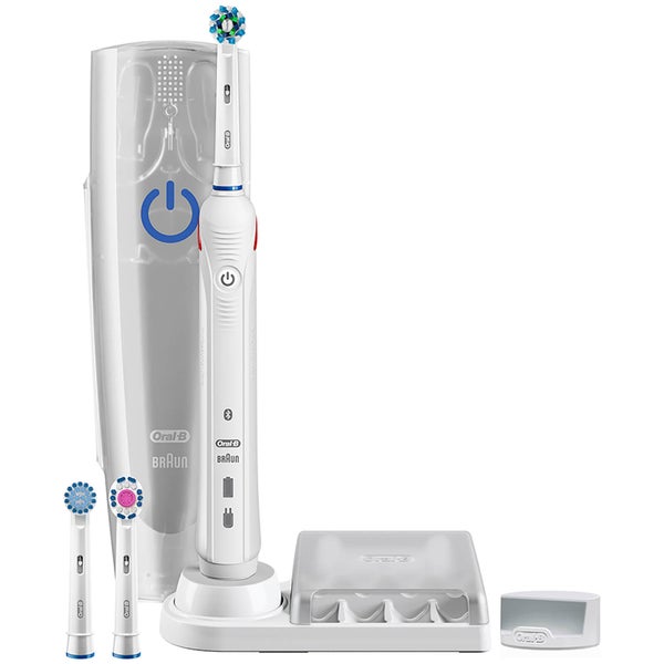 Oral B Pro 5000 Smart Series Toothbrush with Phone Holder and Travelcase