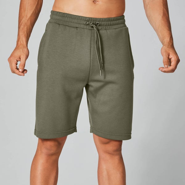 Form 挺拔系列 男士休闲短裤 - 绿色 - XS